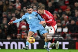 Video bóng đá MU - Nottingham Forest: Rượt đuổi kịch tính, trả giá sai lầm (Ngoại hạng Anh)
