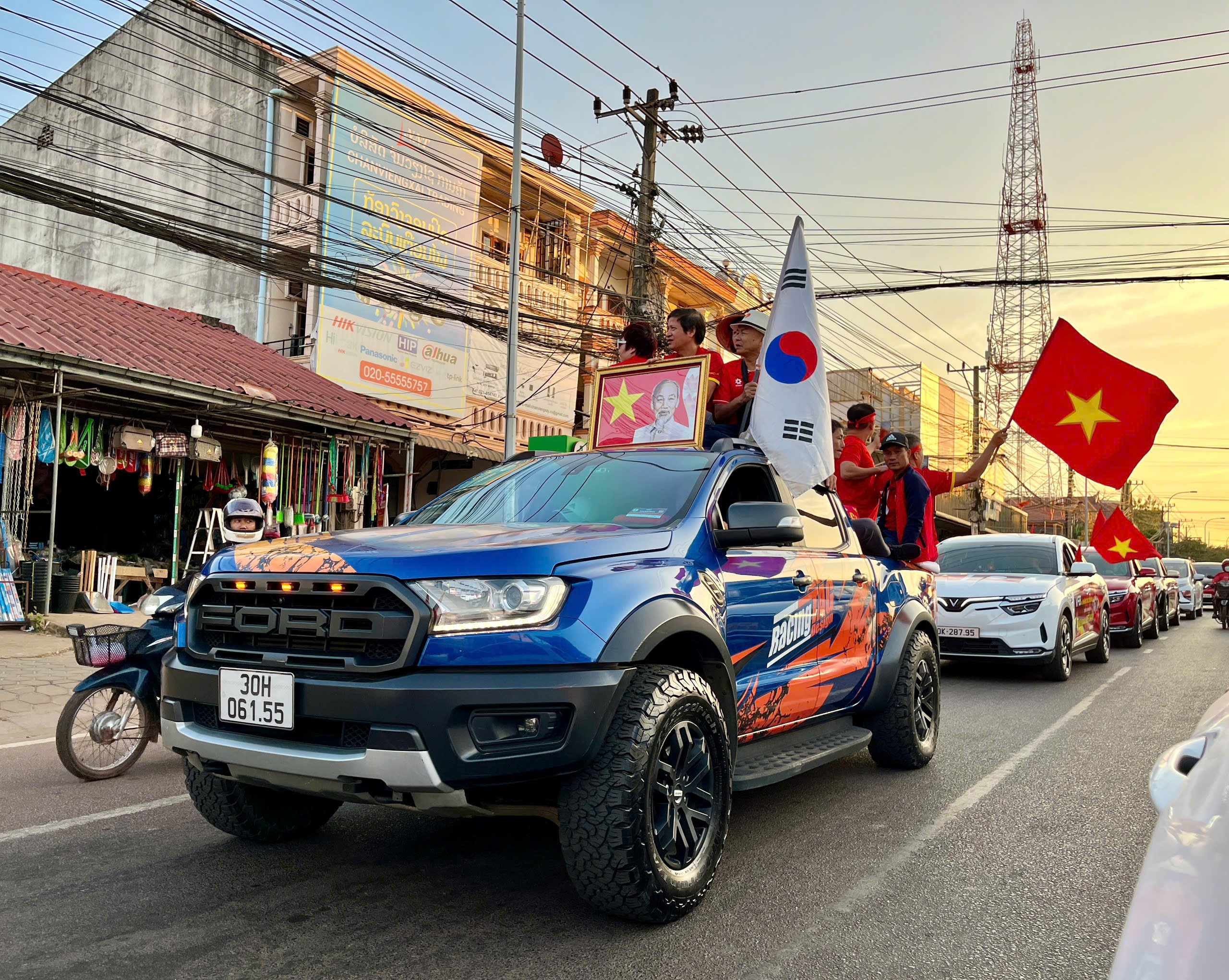 Trực tiếp bóng đá Lào - Việt Nam: Đình Triệu bắt chính, Hai Long & Vĩ Hào hỗ trợ Tiến Linh (AFF Cup) - 1