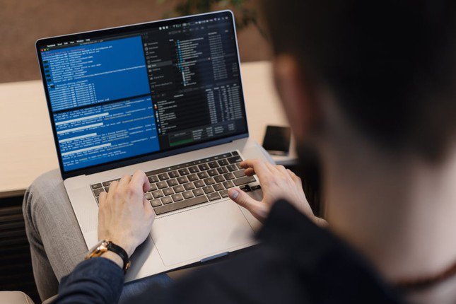 Ngành lập trình hấp dẫn sinh viên. Ảnh: Internet