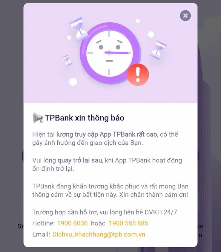 Thông báo lỗi trên ứng dụng TPBank chiều 13/12. (Ảnh chụp màn hình)