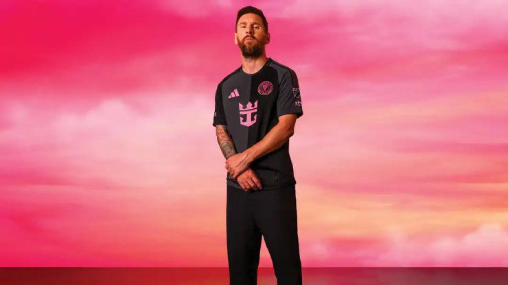 Messi trong bộ trang phục mới của Inter Miami