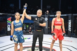 Thể thao - Cô giáo Lò Thị Phung thắng thần tốc, Văn Ý xuất sắc đòi đai vô địch MMA Việt