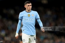 Foden tụt dốc không phanh, Man City khó xử trước derby Manchester