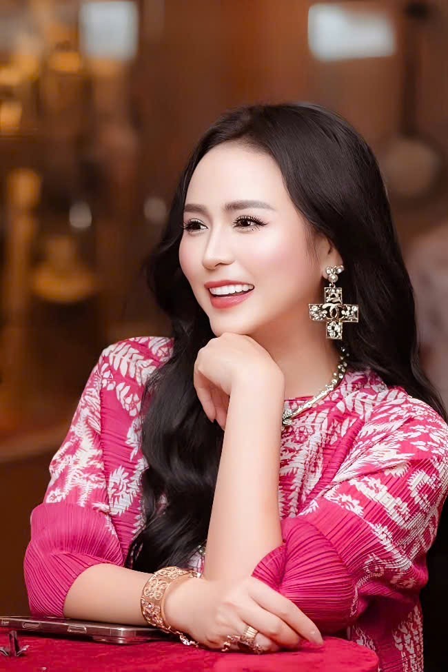 Phó Ban Tổ chức Bùi Thanh Hương cho biết cô rất vui khi được đồng hành cùng cuộc thi Tiếng Hát Việt Toàn Cầu 2024