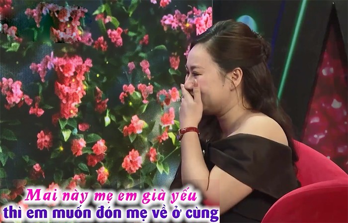 Đi hẹn hò, cô gái nghẹn ngào đưa ra một yêu cầu dành cho bạn trai - 5