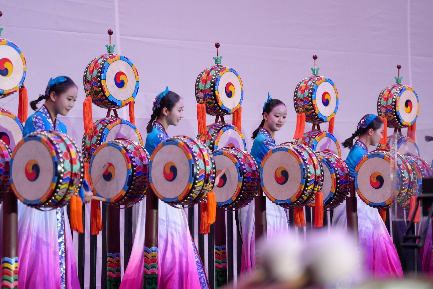 Lễ hội Trống và buổi hòa nhạc “Một Nhịp Đập, Một Thế Giới” sôi động tại Hồng Kông - 1