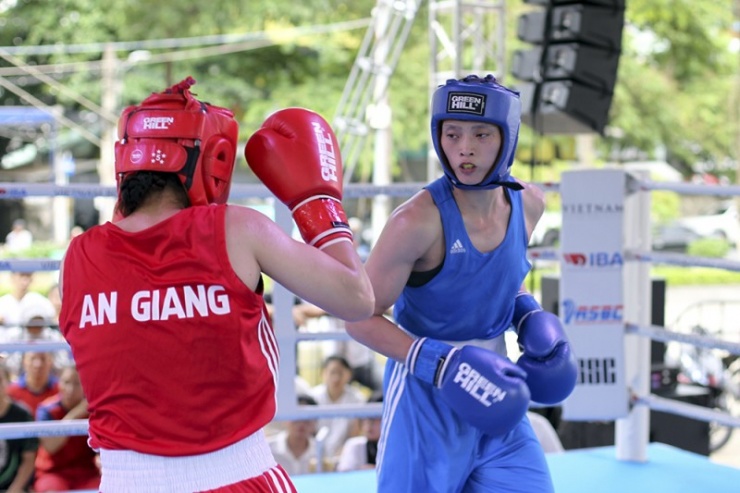 Boxing Việt Nam gặp khó vì tình trạng chia rẽ giữa các liên đoàn quốc tế.