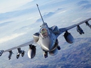 Thế giới - Ukraine bắt giữ 12 người nghi là gián điệp Nga "săn" căn cứ F-16