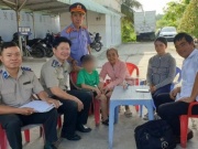 Tin tức trong ngày - Đã giao lại con cho người mẹ trong vụ 'đòi lại con đã cho Tịnh thất Bồng Lai'