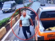 Tin tức trong ngày - Vụ tài xế xe bán tải chặn đầu ô tô, xịt hơi cay: Đang chấp hành án treo mà phạm tội mới thì sao?