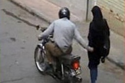 Thế giới - Iran xử tử kẻ gieo rắc &quot;nỗi kinh hoàng ở Tehran&quot;