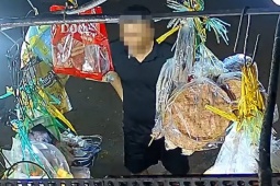An ninh - Xã hội - Lời khai của kẻ đánh nữ chủ quán vì từ chối bán dao lúc 2 giờ sáng