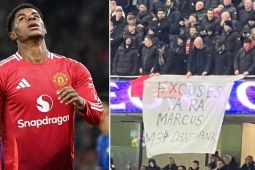 Bóng đá - Fan MU giăng biểu ngữ đòi đuổi Rashford, Carragher khuyên đàn em &quot;nói ít lại&quot;