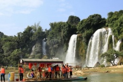 Du lịch - Thời điểm này nên tham quan thác Bản Giốc lúc mấy giờ?