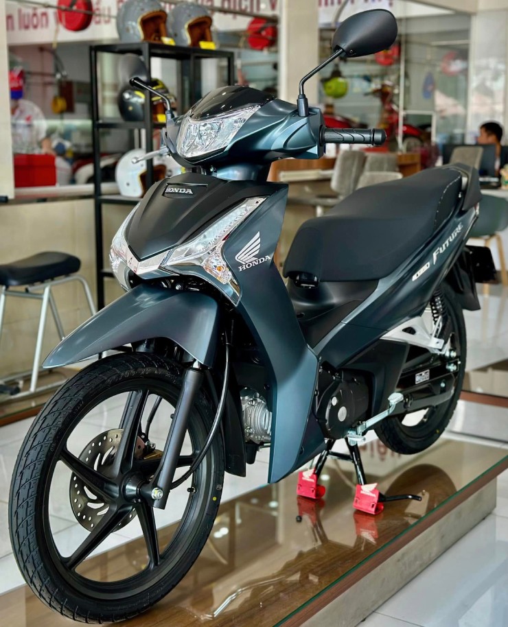 Giá Honda Future Fi cuối tháng 12/2024, chênh hơn 2 triệu đồng - 4