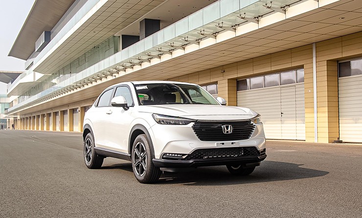 Giá xe Honda HR-V tháng 12/2024, ưu đãi 50% lệ phí trước bạ - 2