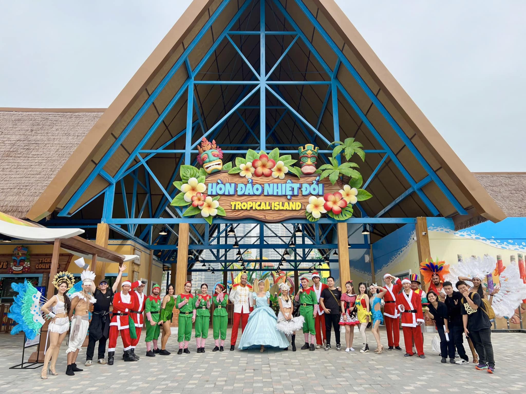 Rộn ràng chuỗi lễ hội Giáng sinh “đỉnh nóc” khắp ba miền của Vinpearl & VinWonders - 2