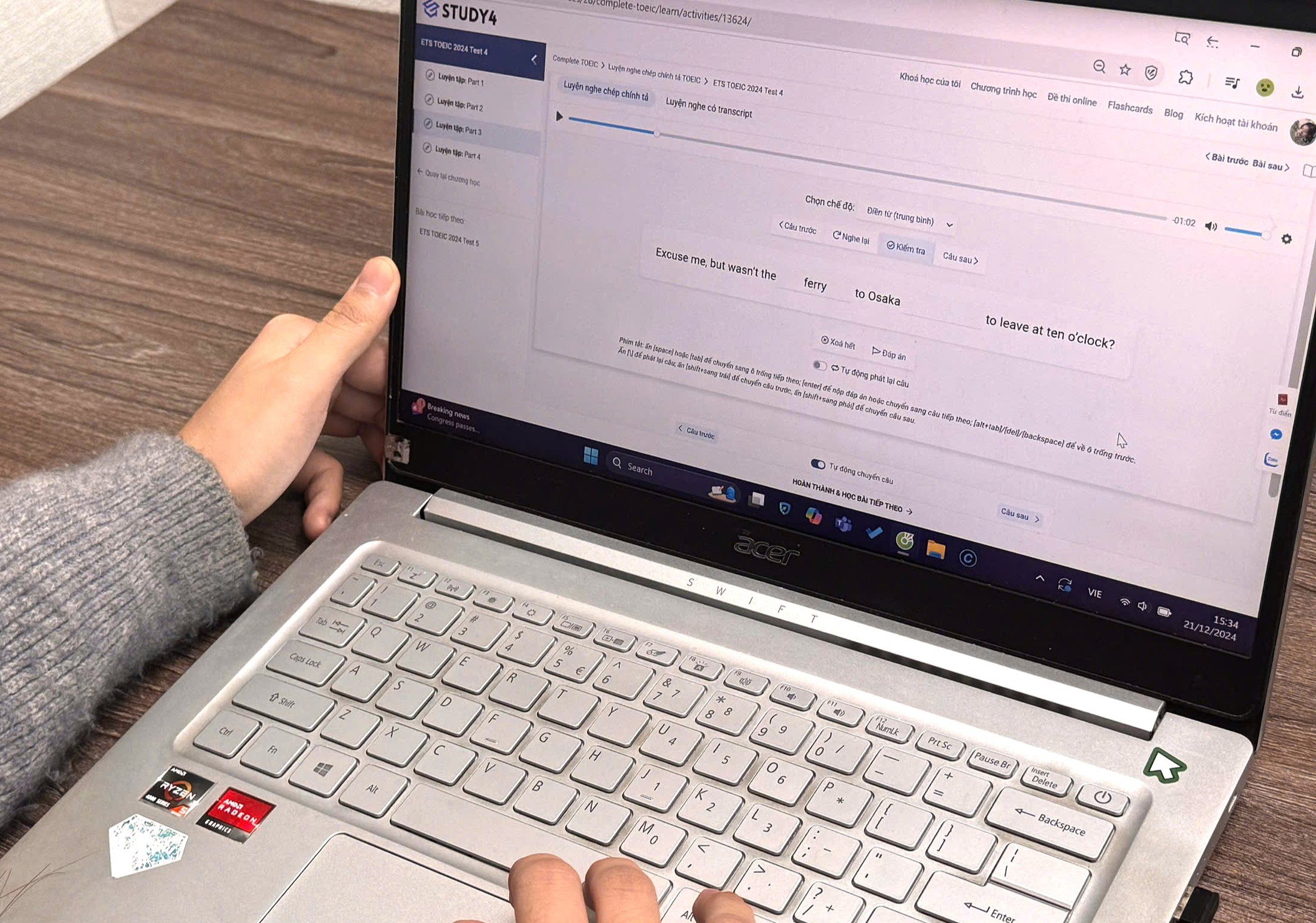 STUDY4 tích hợp phương pháp luyện nghe chủ động giúp nâng cao kỹ năng nghe của học viên - Ảnh: STUDY4