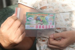 Lý do công an từ chối cung cấp kết quả giám định tờ vé số trúng 2 tỉ đồng