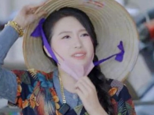 Doãn Hải My gây sốt với hình ảnh "bà thím", nhan sắc khiến tất cả ngỡ ngàng
