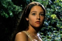 Minh tinh 'Romeo và Juliet' qua đời