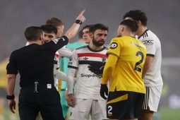 Đại chiến MU - Newcastle: Nguy cơ 11 sao vắng mặt, dấu hỏi người thay Fernandes