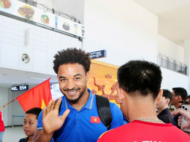 Nguyễn Xuân Son và Hoàng Vũ Samson