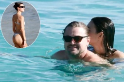 Leonardo DiCaprio và bạn gái tắm biển ở Caribbean