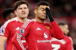 Rộ tin Casemiro đồng ý rời MU, đội Ronaldo và 5 đại gia Ả-rập "trải thảm"