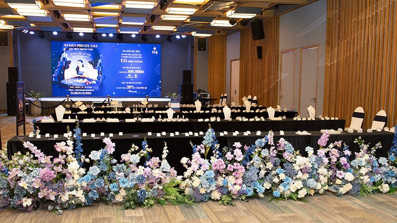 Không gian mua sắm sang trọng và đẳng cấp mà thương hiệu PNJ mang tới cho các khách hàng. Ảnh: PNJ.