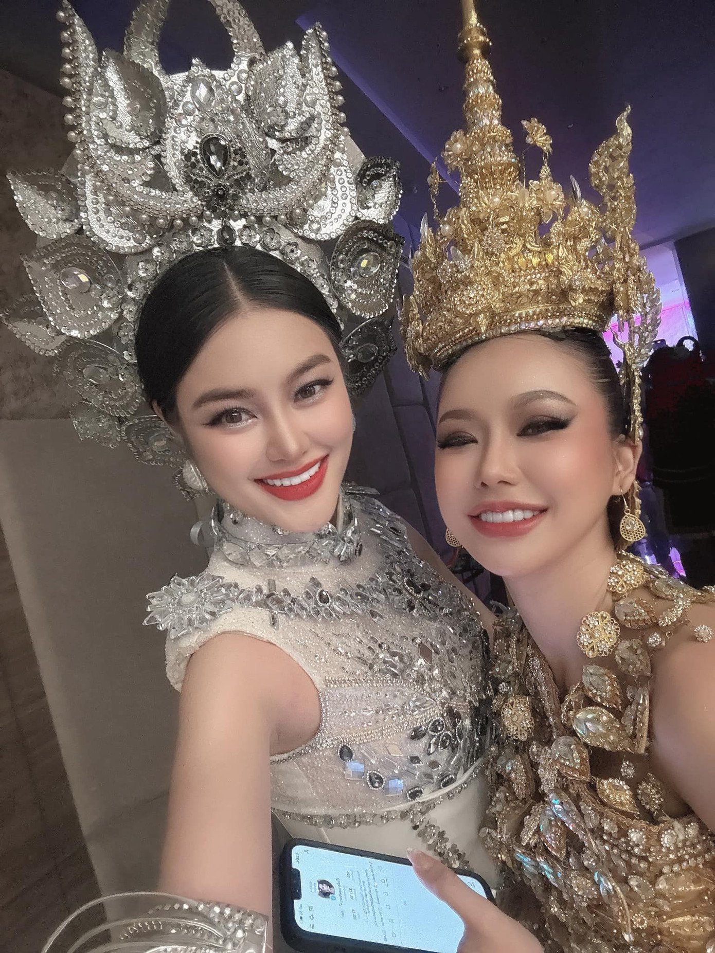 Đại diện Việt Nam và thí sinh hoảng loạn, ôm nhau khóc khi động đất xảy ra - 1
