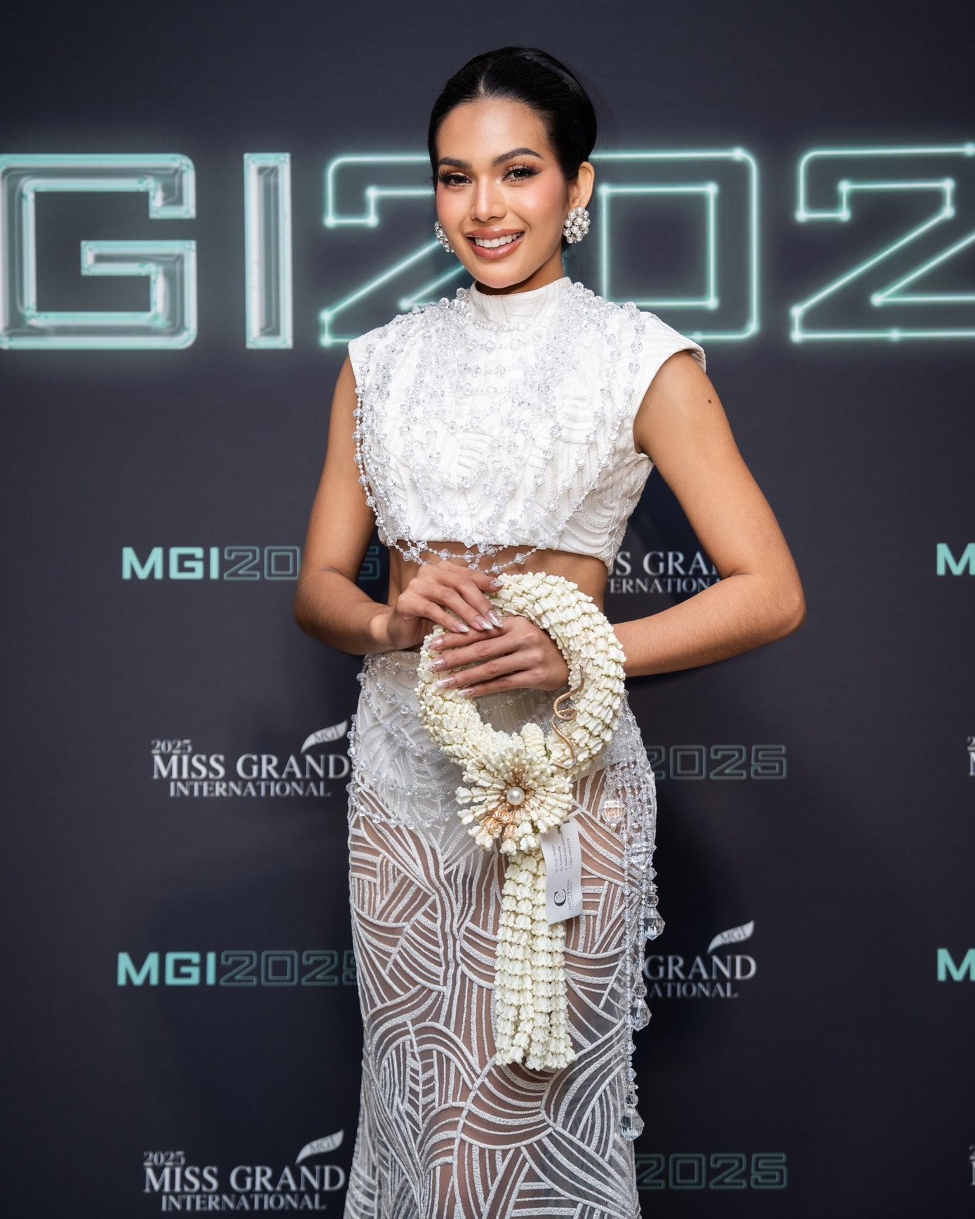 Dàn người đẹp mặc sexy ở Hoa hậu Hòa bình - 23