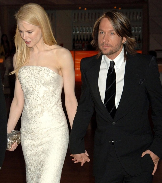 Nicole Kidman giúp chồng cai nghiện thành công sau khi cưới.