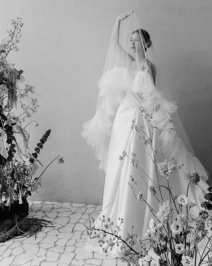 Vẻ đẹp cô dâu Kim Ok-bin