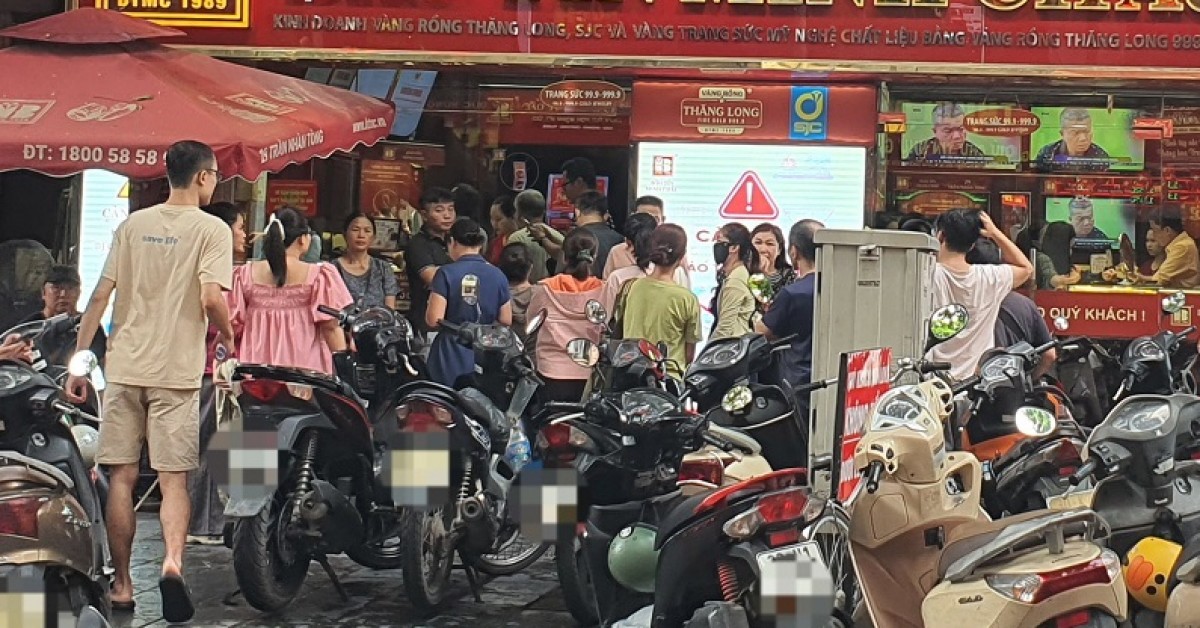 Giá vàng chiều 1/10: Tăng cao chưa từng thấy, b...