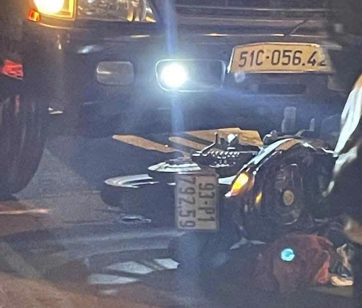 Vụ va chạm giữa xe tải và xe máy khiến nạn nhân tử vong tại chỗ