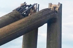 Điện lực Hà Tĩnh lên tiếng vụ cột điện bê tông gãy đổ lộ chi tiết gây chú ý