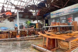 Tin tức trong ngày - Bão số 10 gây thiệt hại hơn 8.000 tỷ đồng, 51 người chết và mất tích