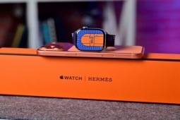 Video mở hộp Apple Watch Series 11 Hermes siêu sang