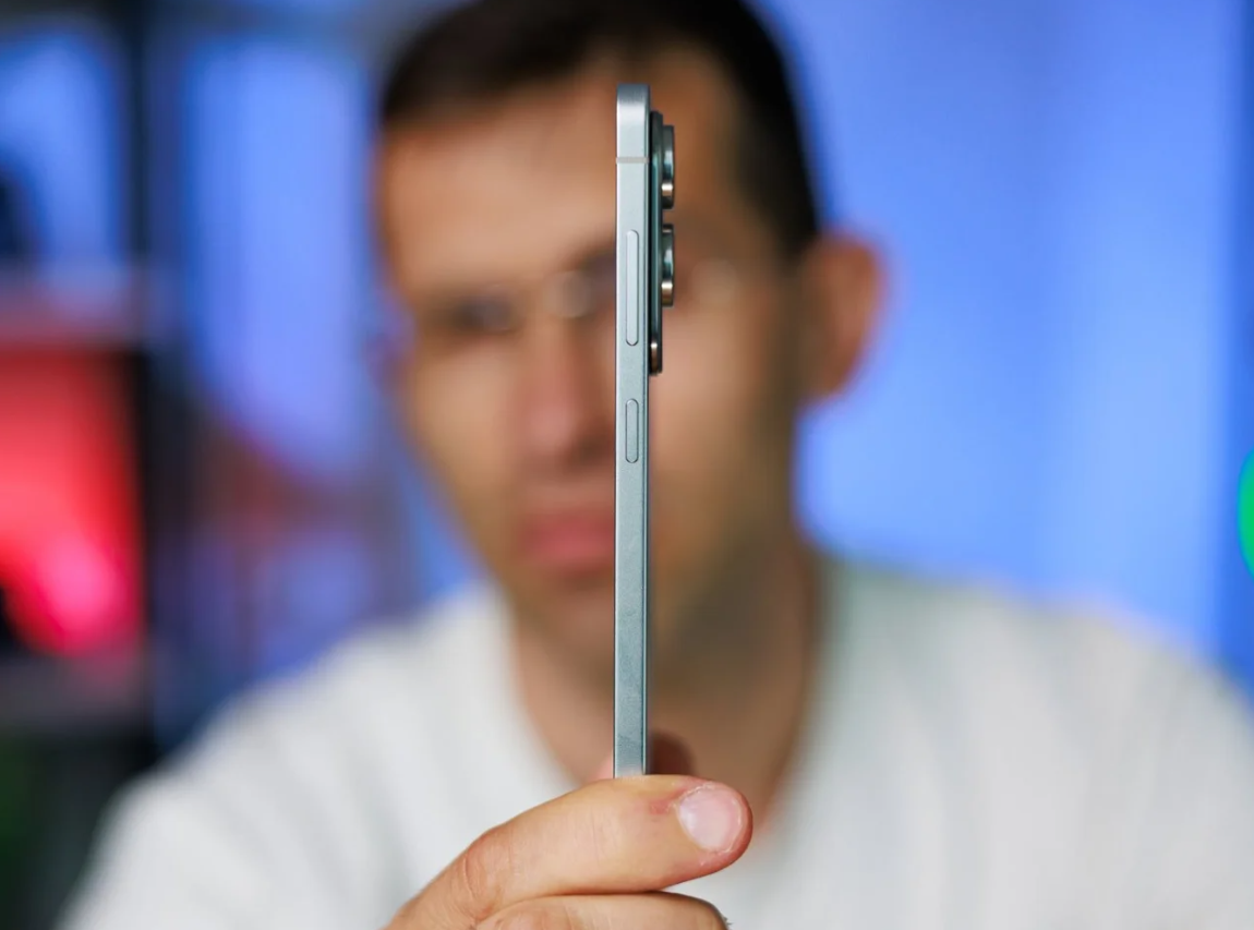 Galaxy S25 Edge.