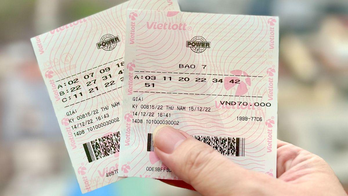 Vietlott xác định một vé trúng giải Jackpot 1 sản phẩm Power 6/55 với dãy số 17 - 23 - 34 - 39 - 46 - 52, trị giá hơn 179 tỷ đồng, tích lũy trong 2,5 tháng. Ảnh minh hoạ