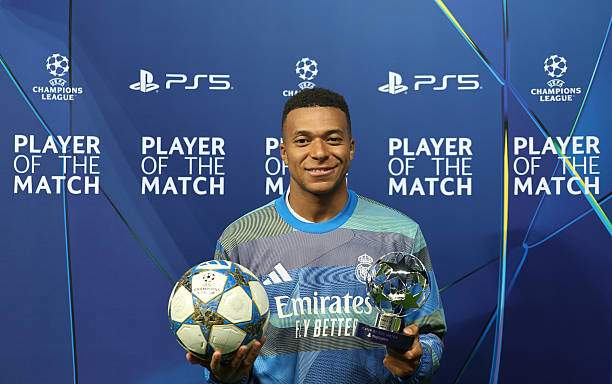 Mbappe kết thúc tháng 9 với một cú hat-trick trước Kairat, ghi tổng cộng 12 bàn trong 8 trận