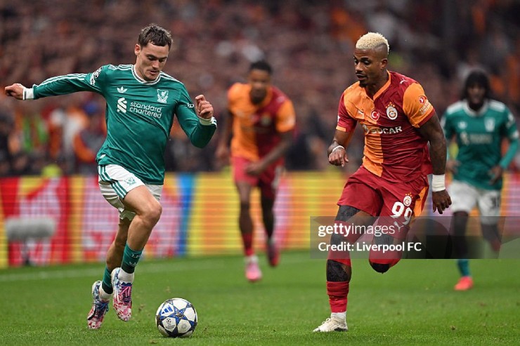 Video bóng đá Galatasaray - Liverpool: Nỗi đau penalty, cặp sao 195 triệu bảng "mất hút" (Cúp C1) - 2