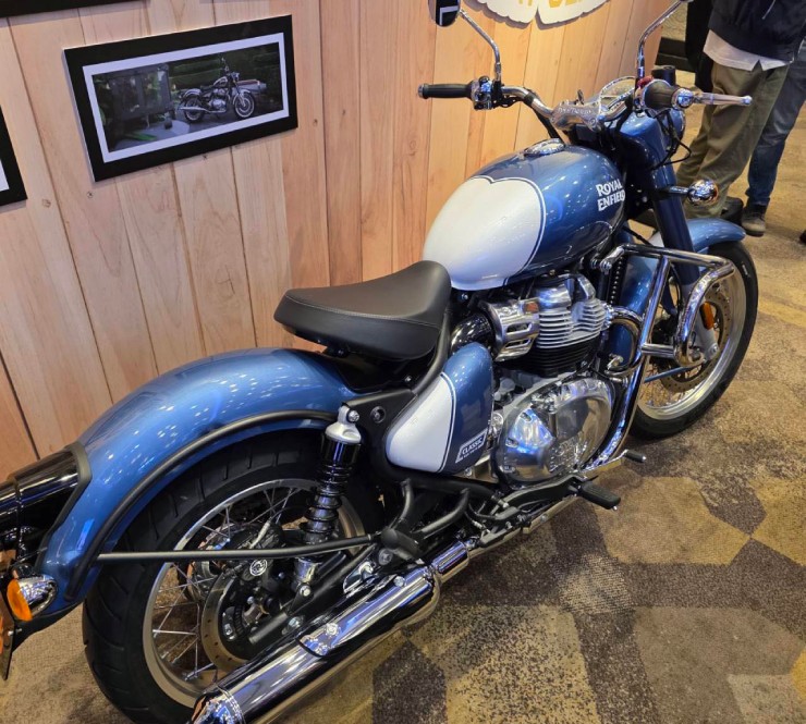 Ngắm xế nổ Royal Enfield Classic 650 Twin mới, giá hơn 200 triệu đồng - 4