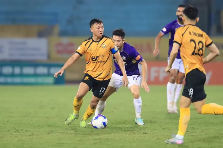 Thanh Hóa có nhiều ưu thế hơn để giành chiến thắng Becamex TP.HCM đang gặp cơn khủng hoảng. Ảnh: CCT.