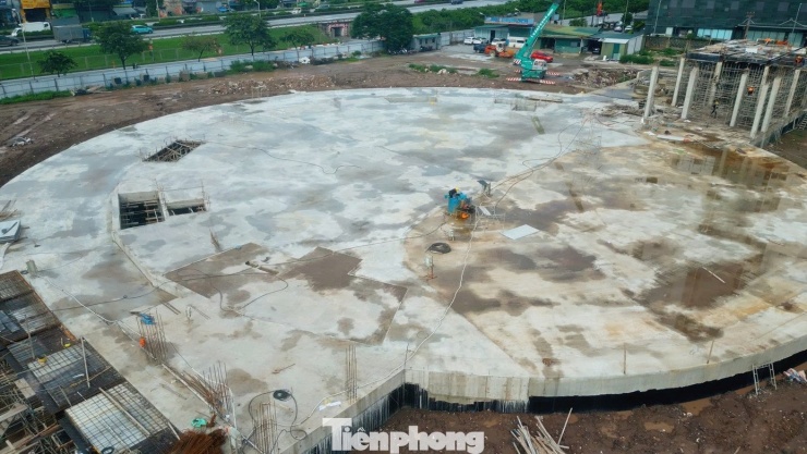 Hiện trạng thi công bến xe khách hiện đại nhất Việt Nam - 10