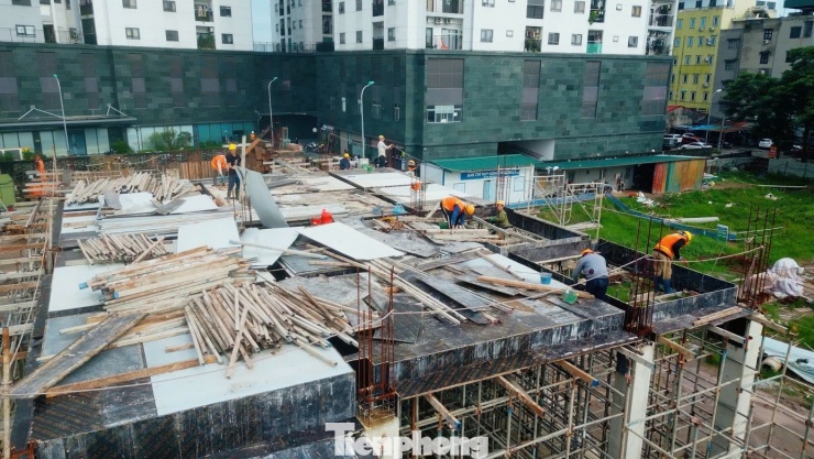 Hiện trạng thi công bến xe khách hiện đại nhất Việt Nam - 11