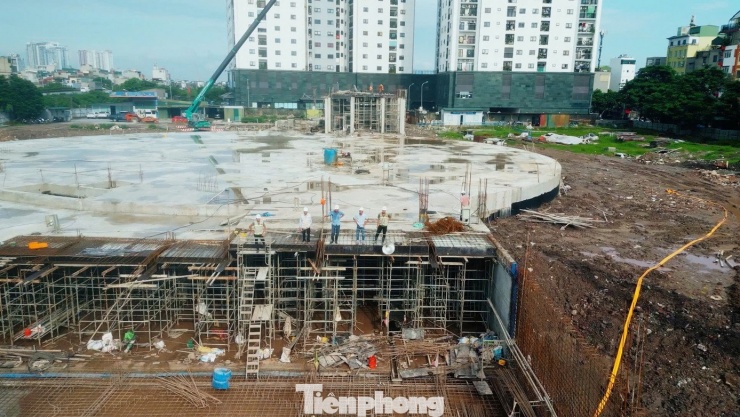 Hiện trạng thi công bến xe khách hiện đại nhất Việt Nam - 14