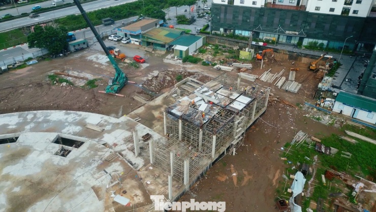 Đây là một trong những công trình giao thông trọng điểm, được kỳ vọng thay đổi diện mạo hạ tầng vận tải hành khách liên tỉnh phía Nam Thủ đô.