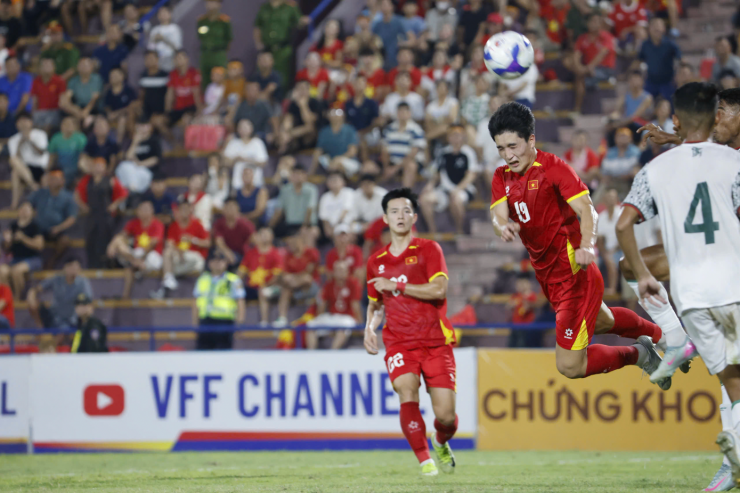 Đội tuyển Việt Nam: Ông Kim Sang-sik đang tính gì? - 3